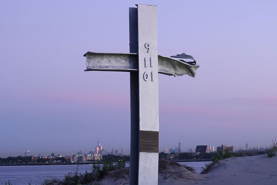 9/11 Tribute cross made of steel